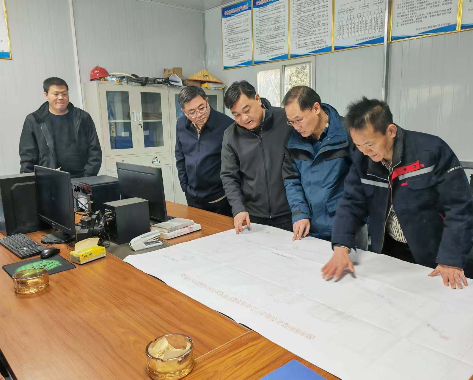 省应急管理厅来我州检查非煤矿山安全生产工作